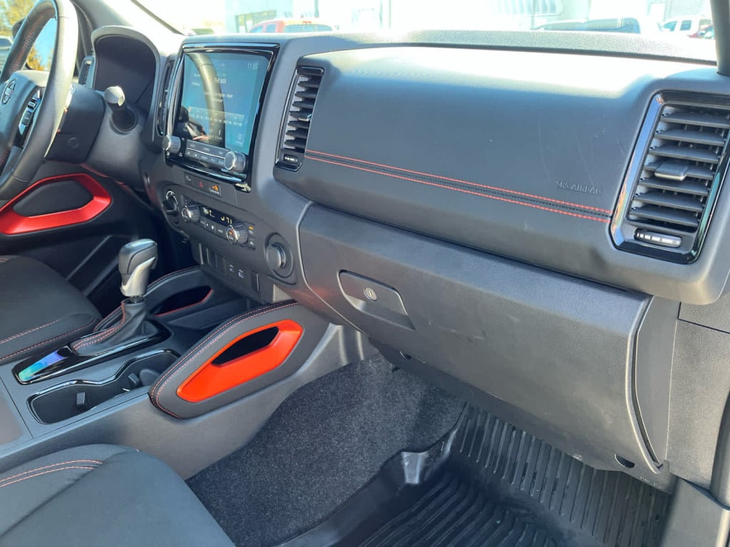 2024 Nissan Frontier Crew Cab PRO-4X 4x4