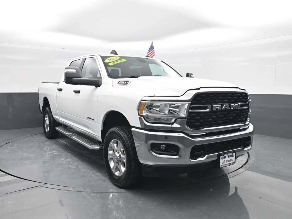 2024 Ram 2500 Big Horn Crew Cab 4x4 6'4" Box