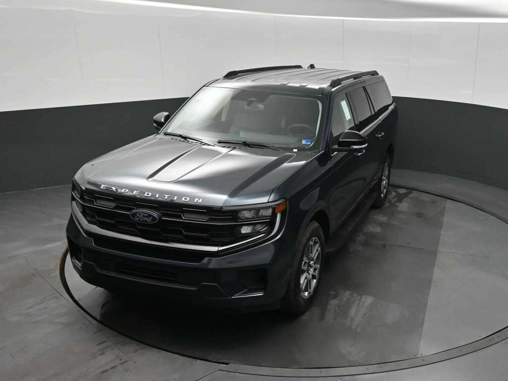 2026 Ford Expedition Max Active MAX