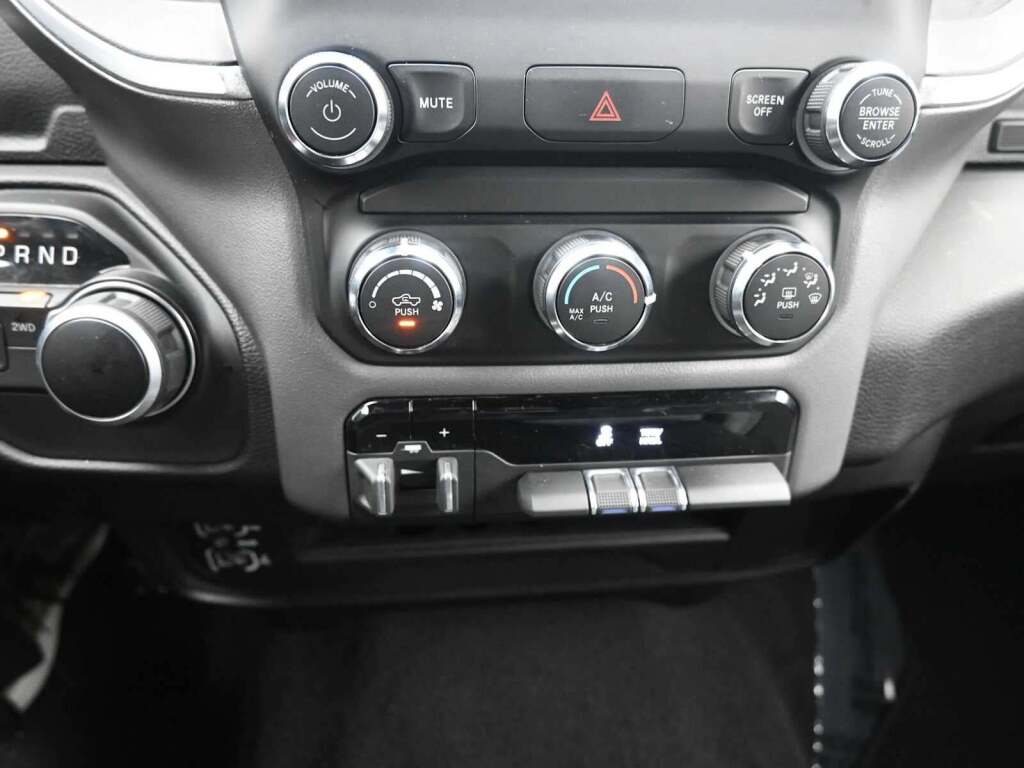 2024 Ram 2500 Big Horn Crew Cab 4x4 6'4" Box