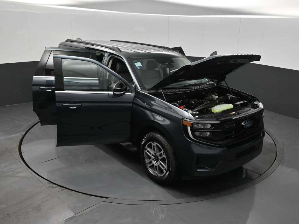 2026 Ford Expedition Max Active MAX