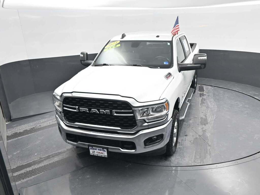 2024 Ram 2500 Big Horn Crew Cab 4x4 6'4" Box