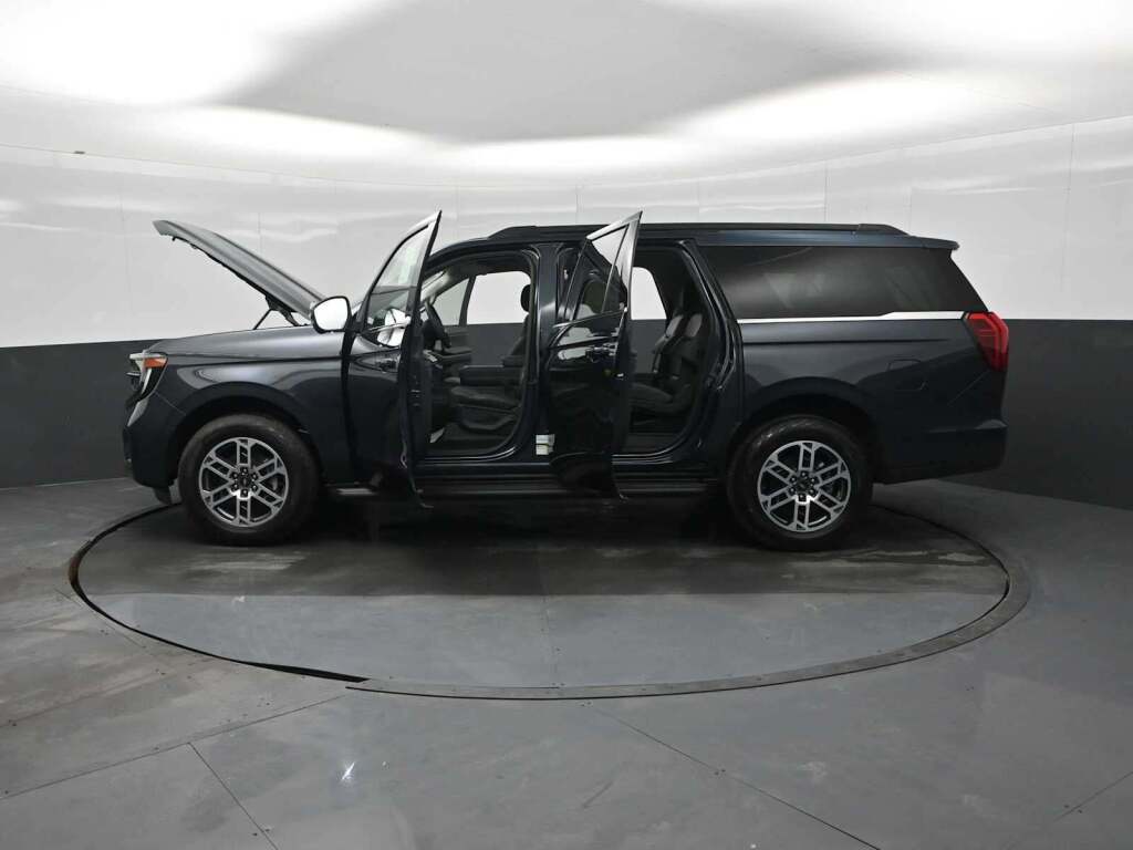 2026 Ford Expedition Max Active MAX