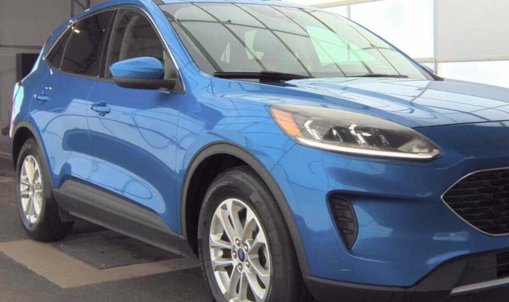 2020 Ford Escape SE