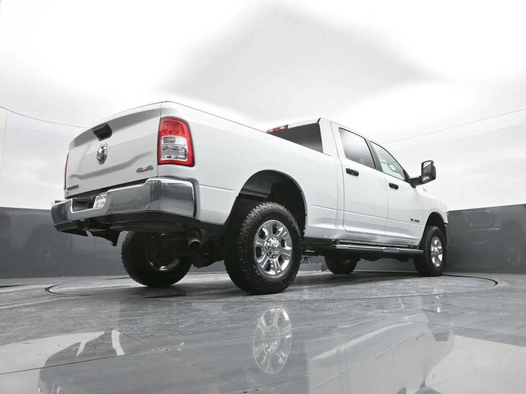 2024 Ram 2500 Big Horn Crew Cab 4x4 6'4" Box