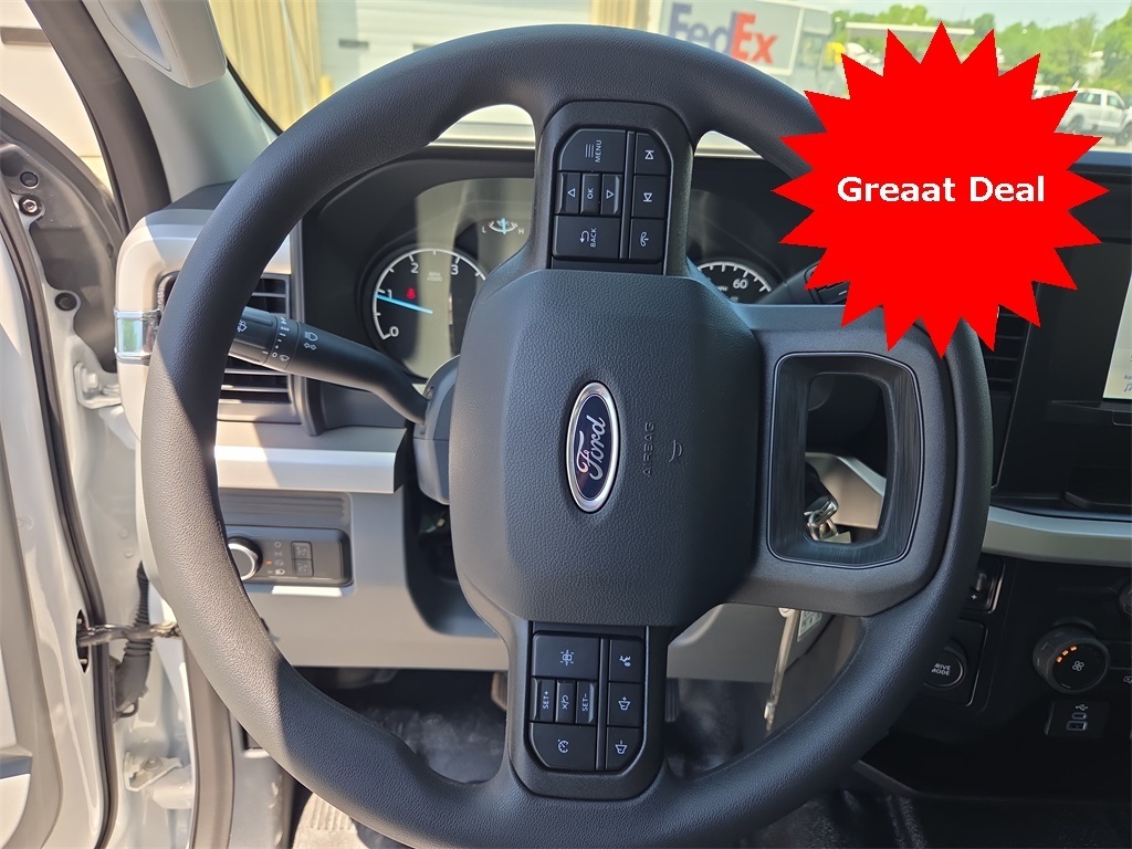 2024 Ford F-450 Chassis XL