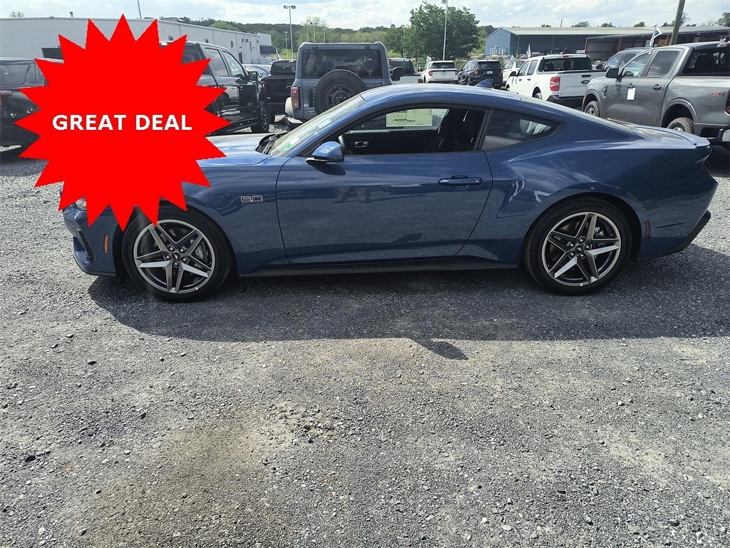 2024 Ford Mustang GT Fastback