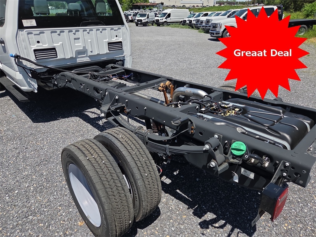 2024 Ford F-450 Chassis XL