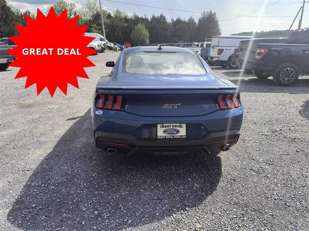 2024 Ford Mustang GT Fastback