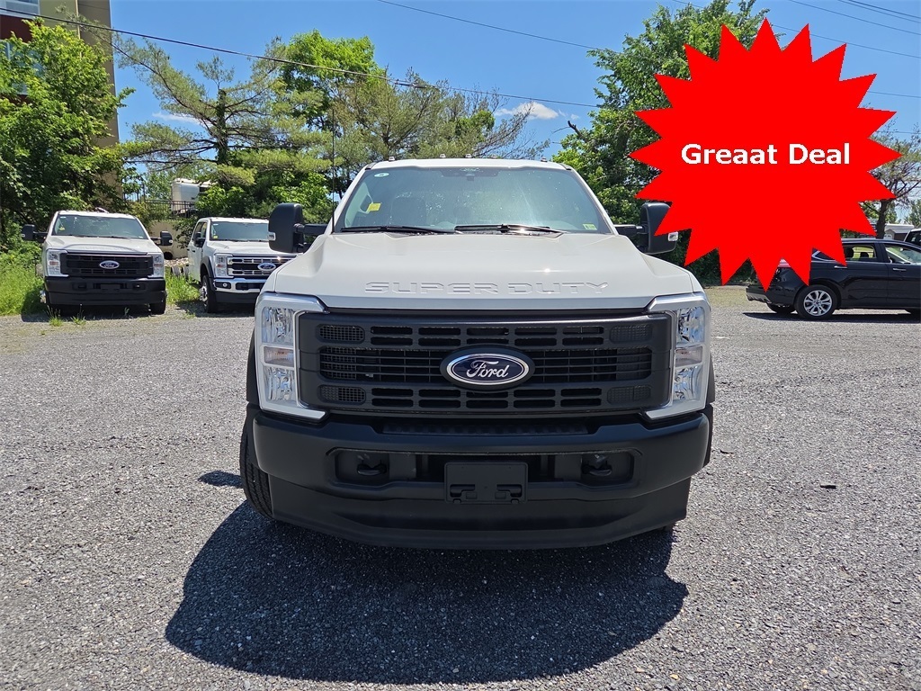 2024 Ford F-450 Chassis XL