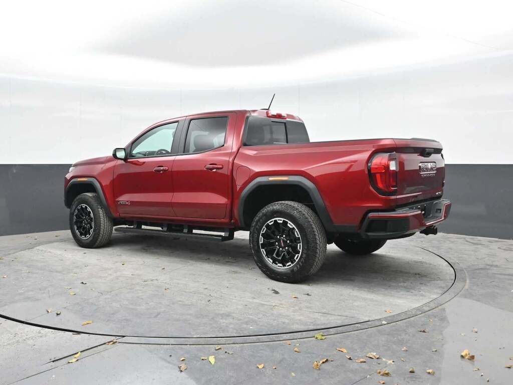 2026 GMC Canyon AT4, 4WD