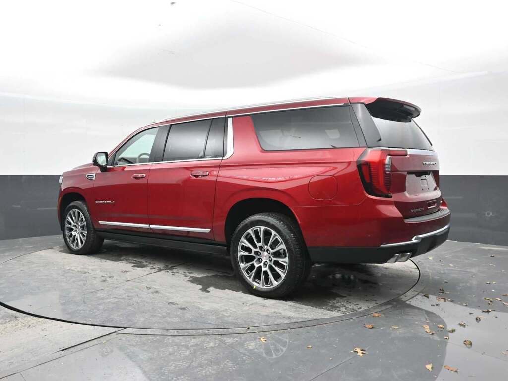 2026 GMC Yukon XL 4WD Denali