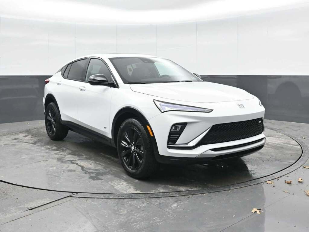 2026 Buick Envista Sport Touring FWD