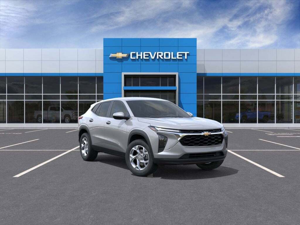 2026 Chevrolet Trax FWD LS
