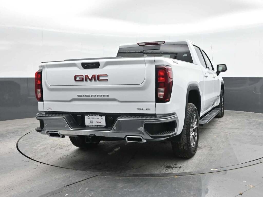 2026 GMC Sierra 1500 SLE