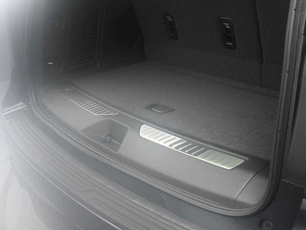 2026 Chevrolet Tahoe 4WD RST