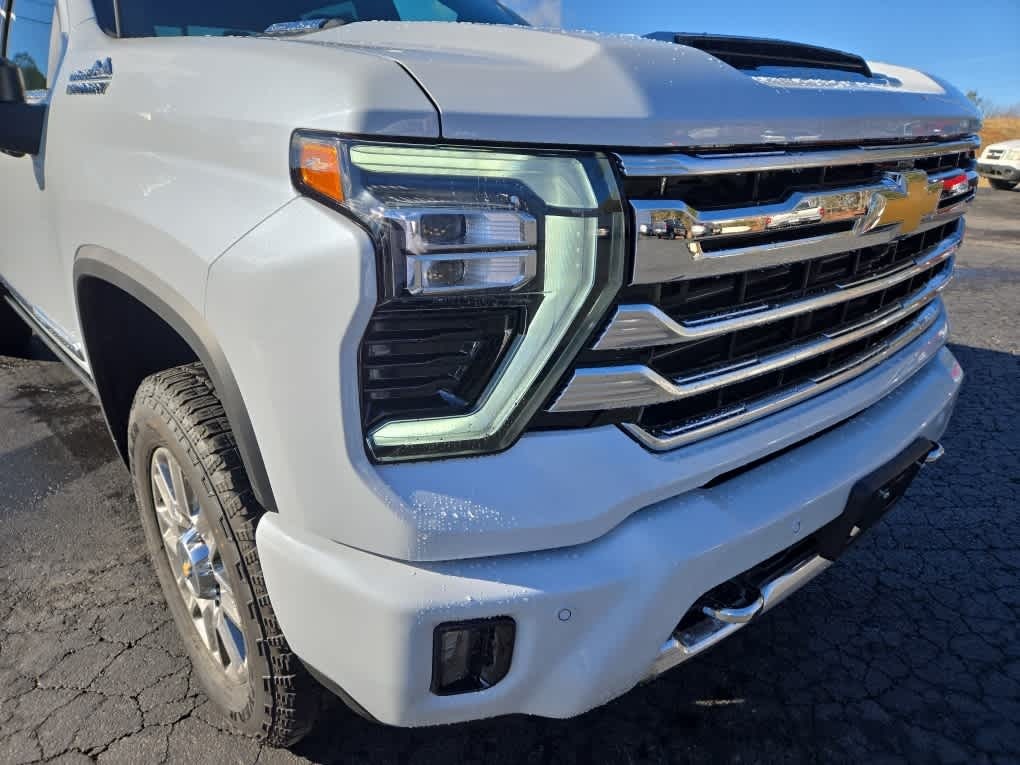 2026 Chevrolet Silverado 3500HD High Country