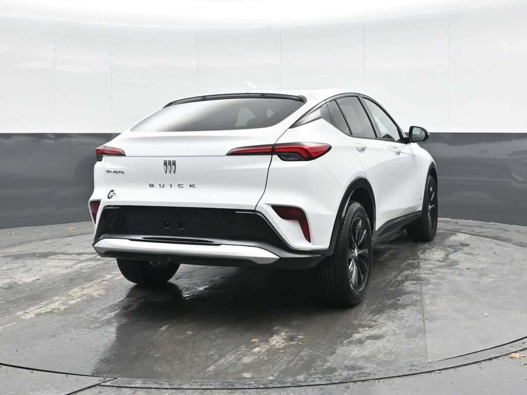 2026 Buick Envista Sport Touring FWD