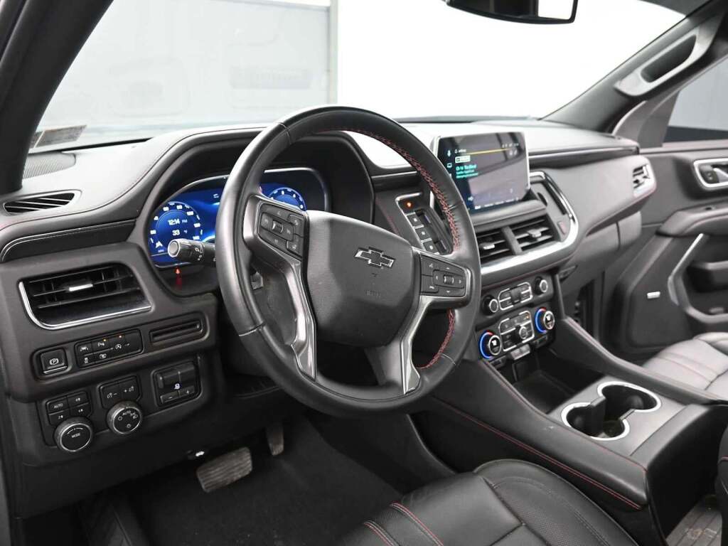 2023 Chevrolet Tahoe 4WD RST