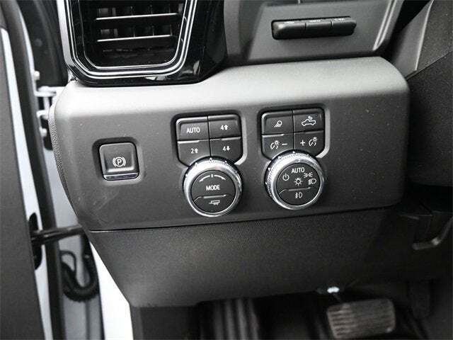 2026 GMC Sierra 2500HD AT4