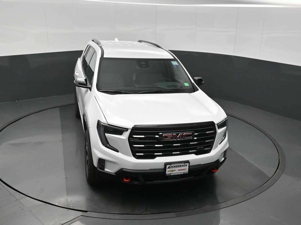 2026 GMC Acadia AT4 AWD