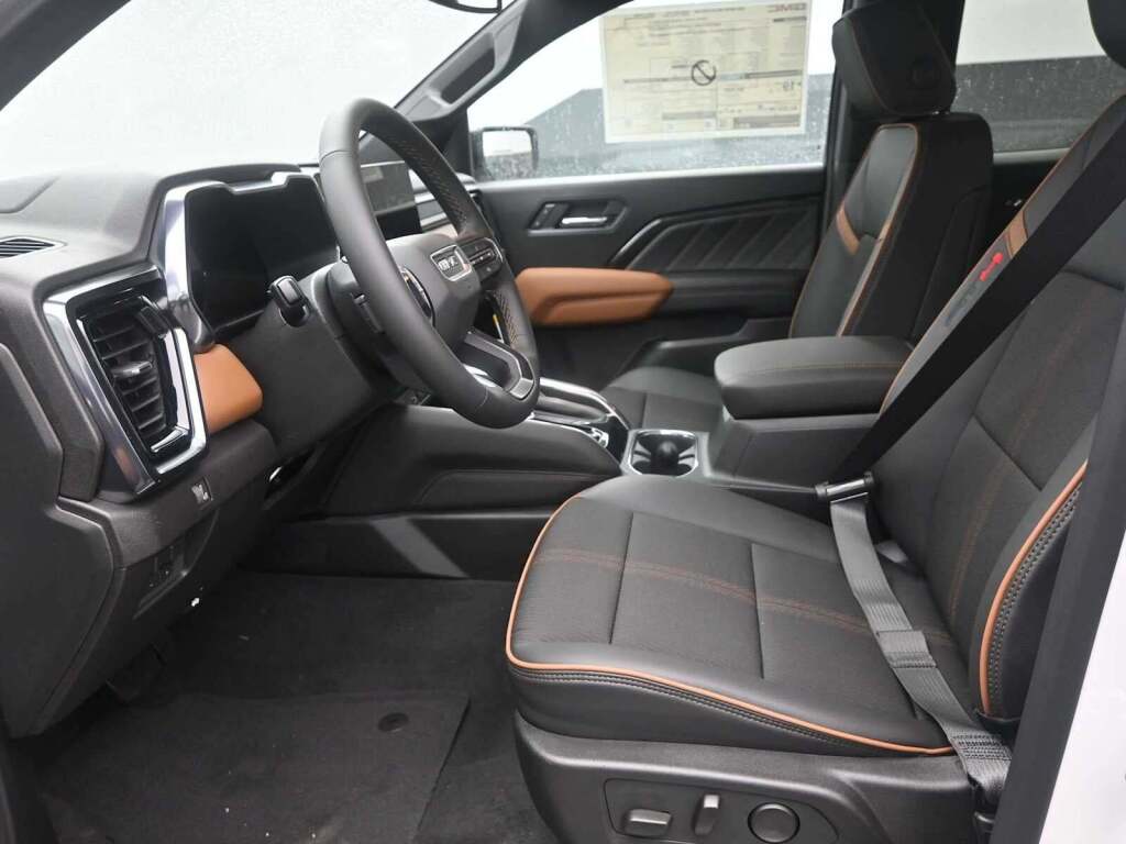 2026 GMC Canyon AT4, 4WD