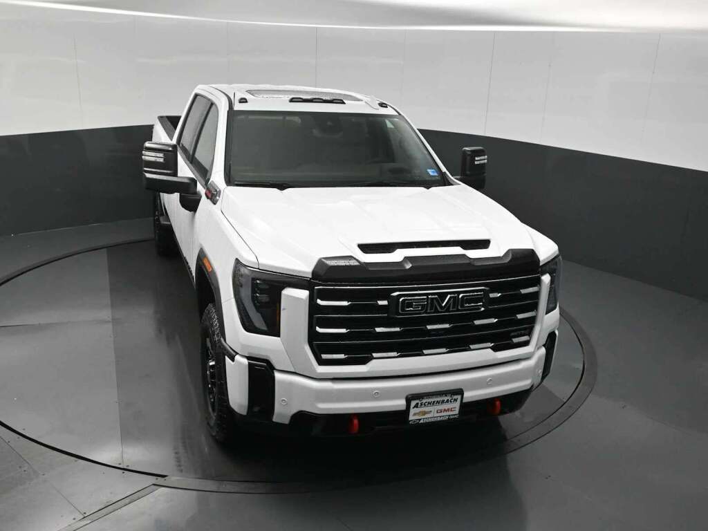 2026 GMC Sierra 3500HD AT4