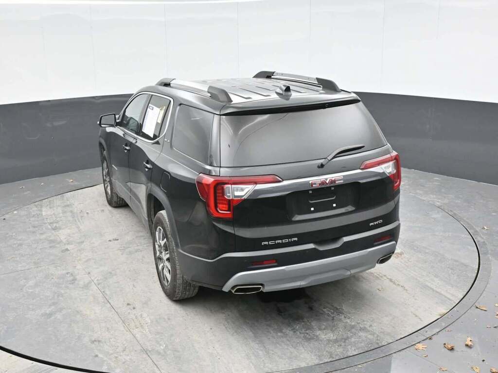 2022 GMC Acadia AWD SLE