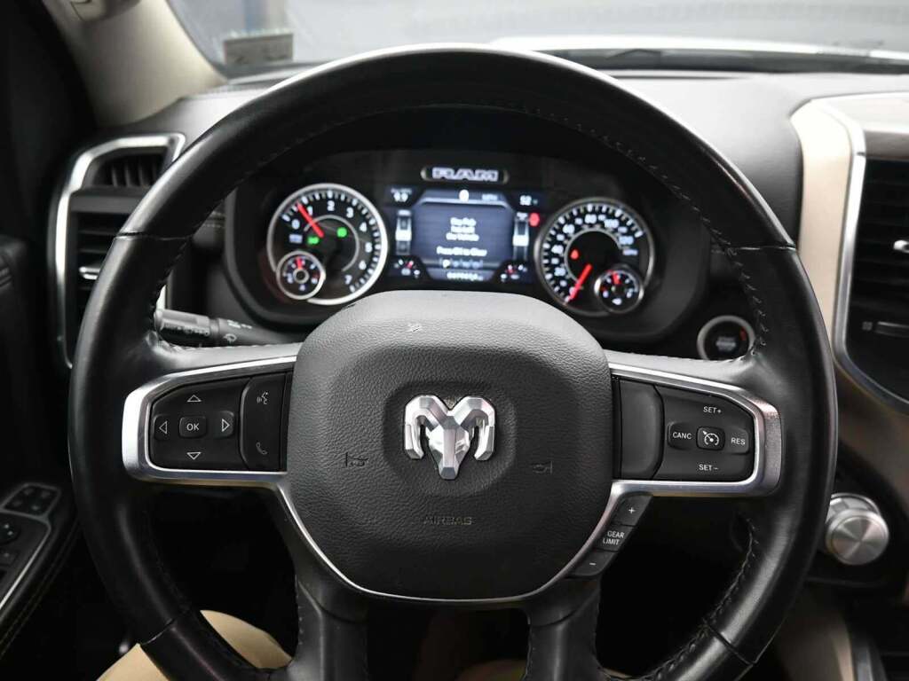 2024 Cadillac XT4 AWD Premium Luxury