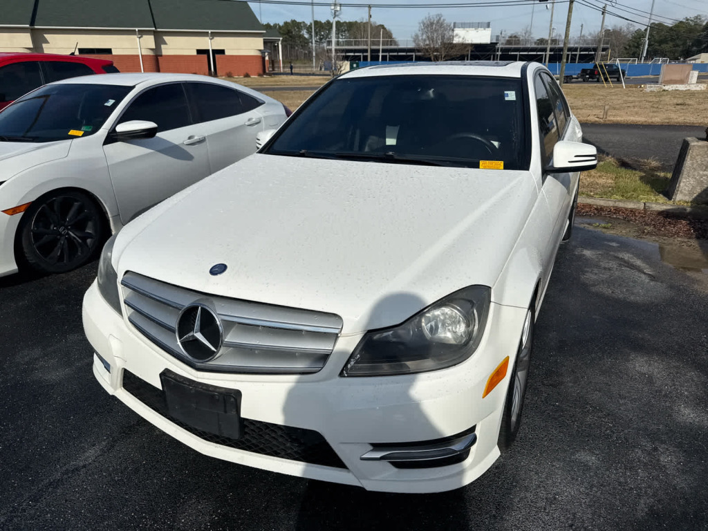2013 Mercedes-Benz C 300 Luxury 4MATIC