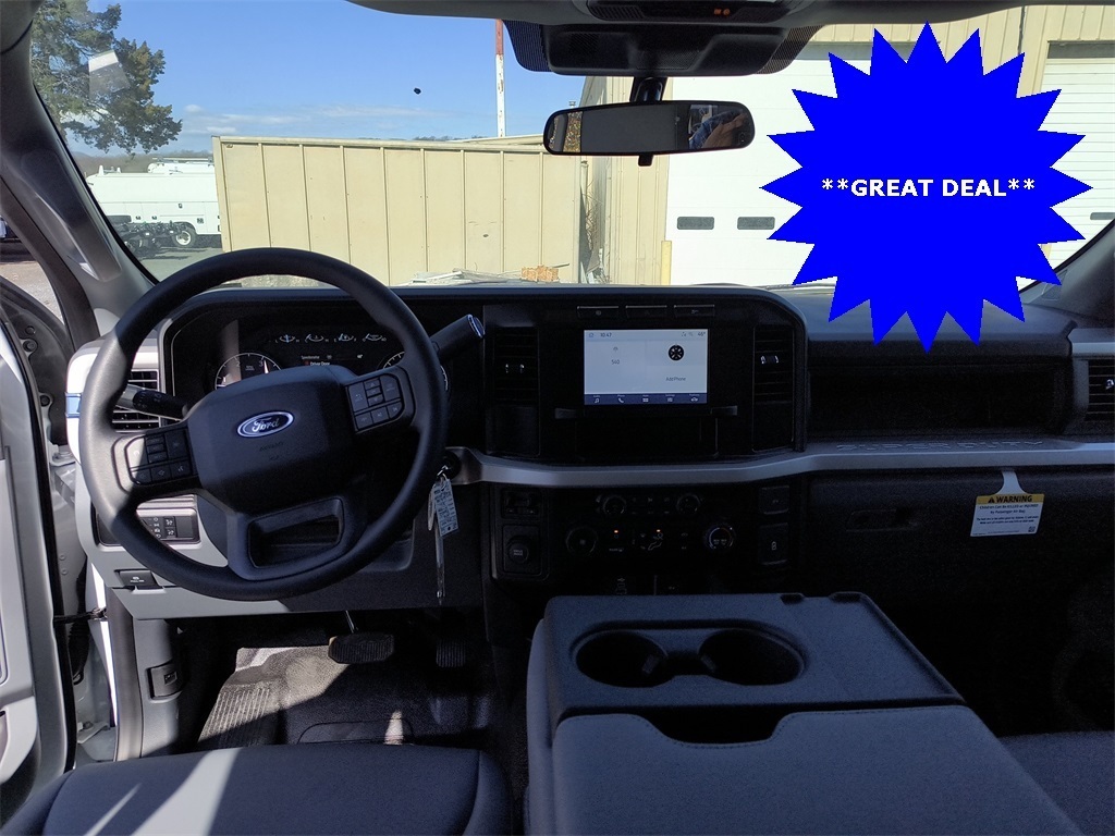 2024 Ford F-450 Chassis XL