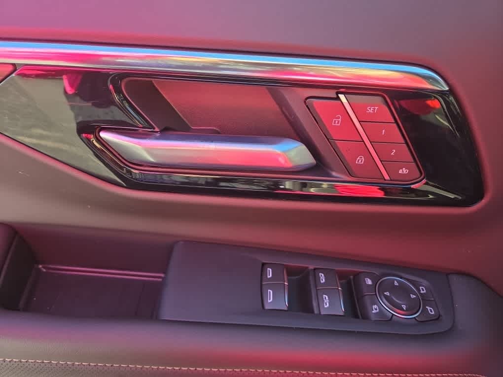 2025 Chevrolet Tahoe 4WD Premier