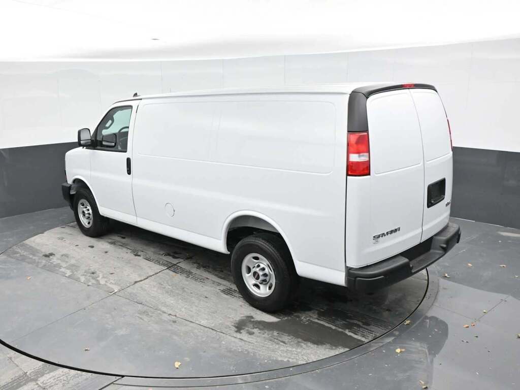 2025 GMC Savana Cargo RWD 2500 Regular Wheelbase Work Van