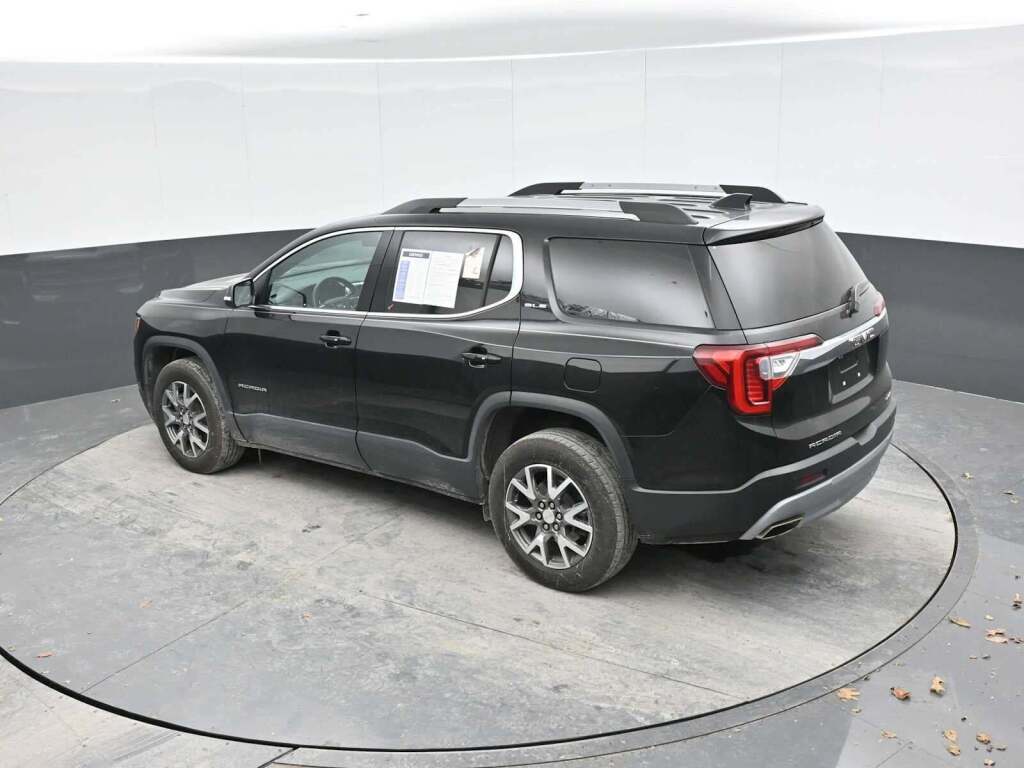 2022 GMC Acadia AWD SLE