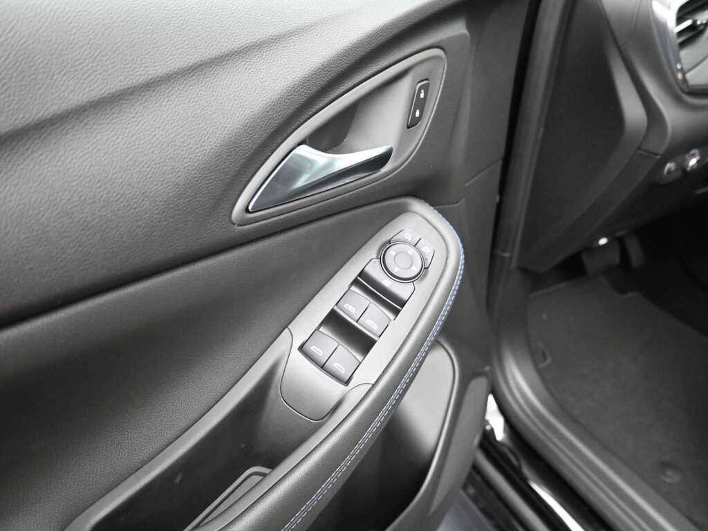 2026 Buick Encore GX Sport Touring AWD