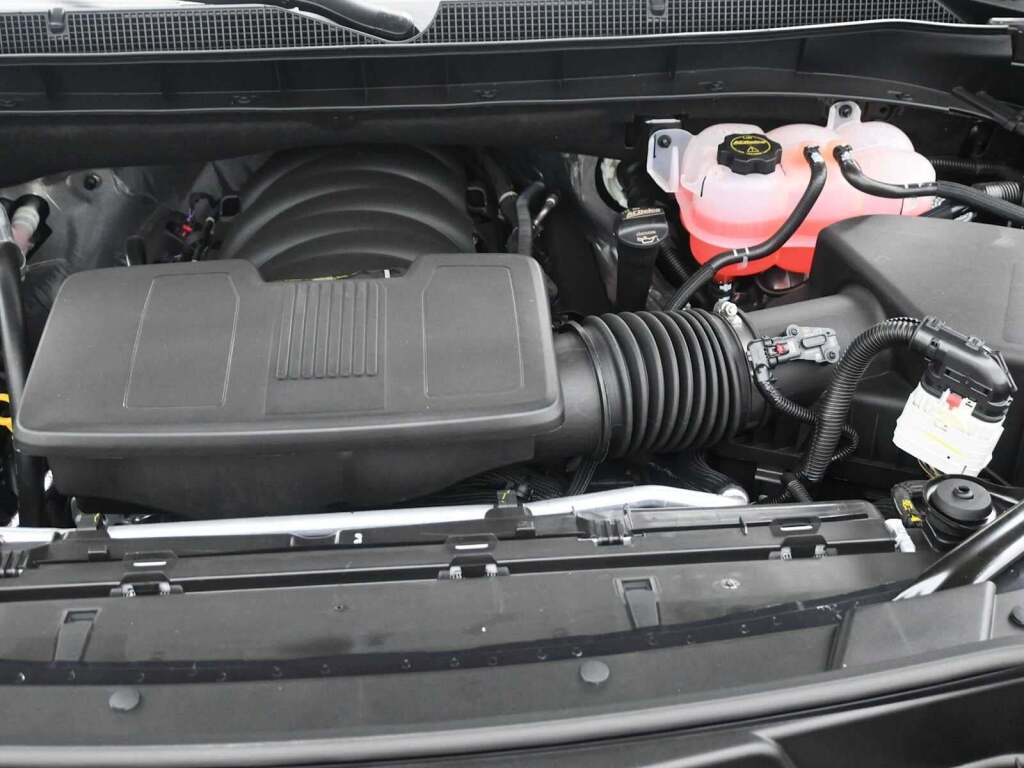 2026 Chevrolet Tahoe 4WD RST