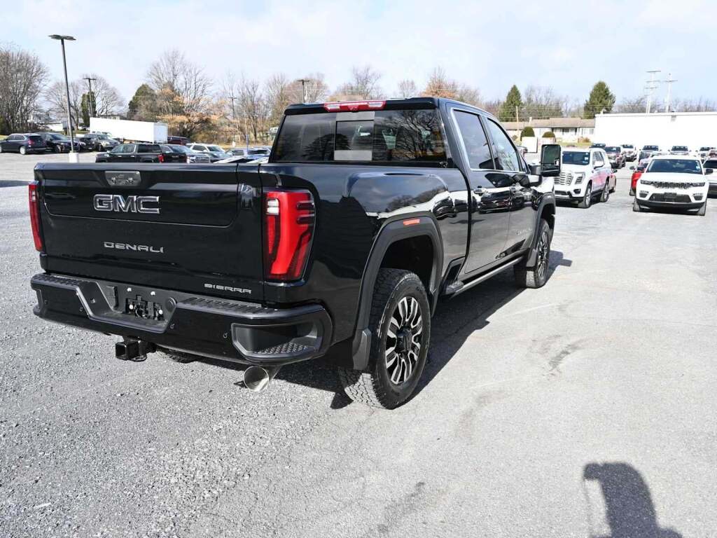 2026 GMC Sierra 2500HD Denali Ultimate