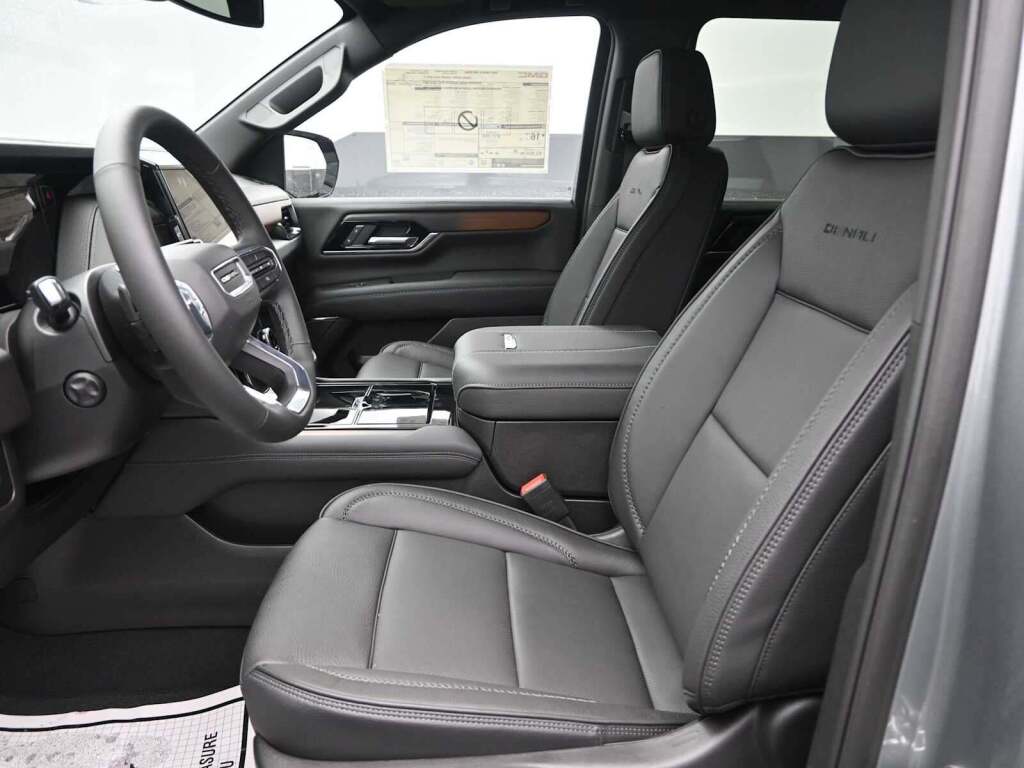 2026 GMC Yukon XL 4WD Denali