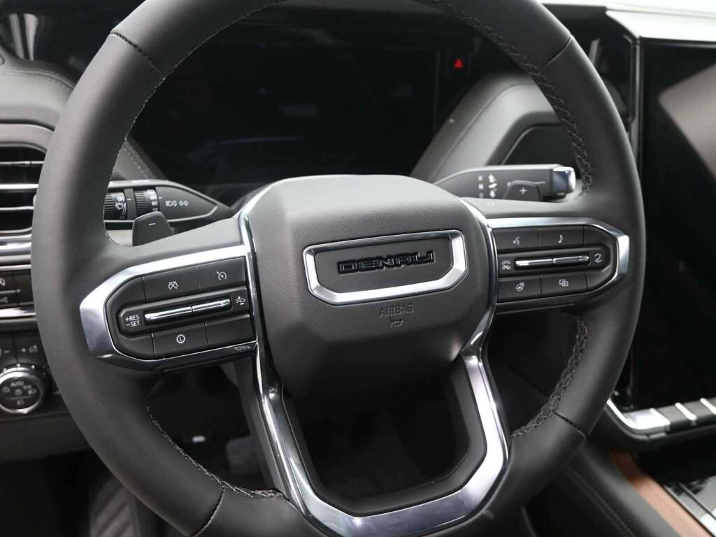 2026 GMC Yukon 4WD Denali