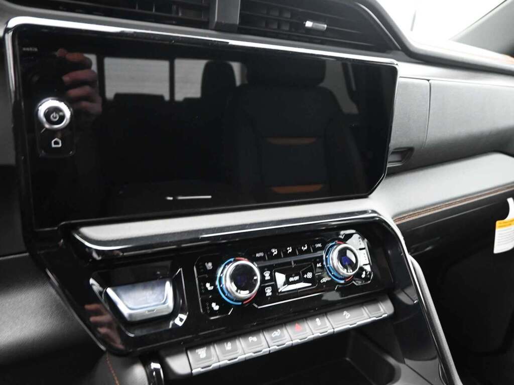 2026 GMC Sierra 2500HD AT4