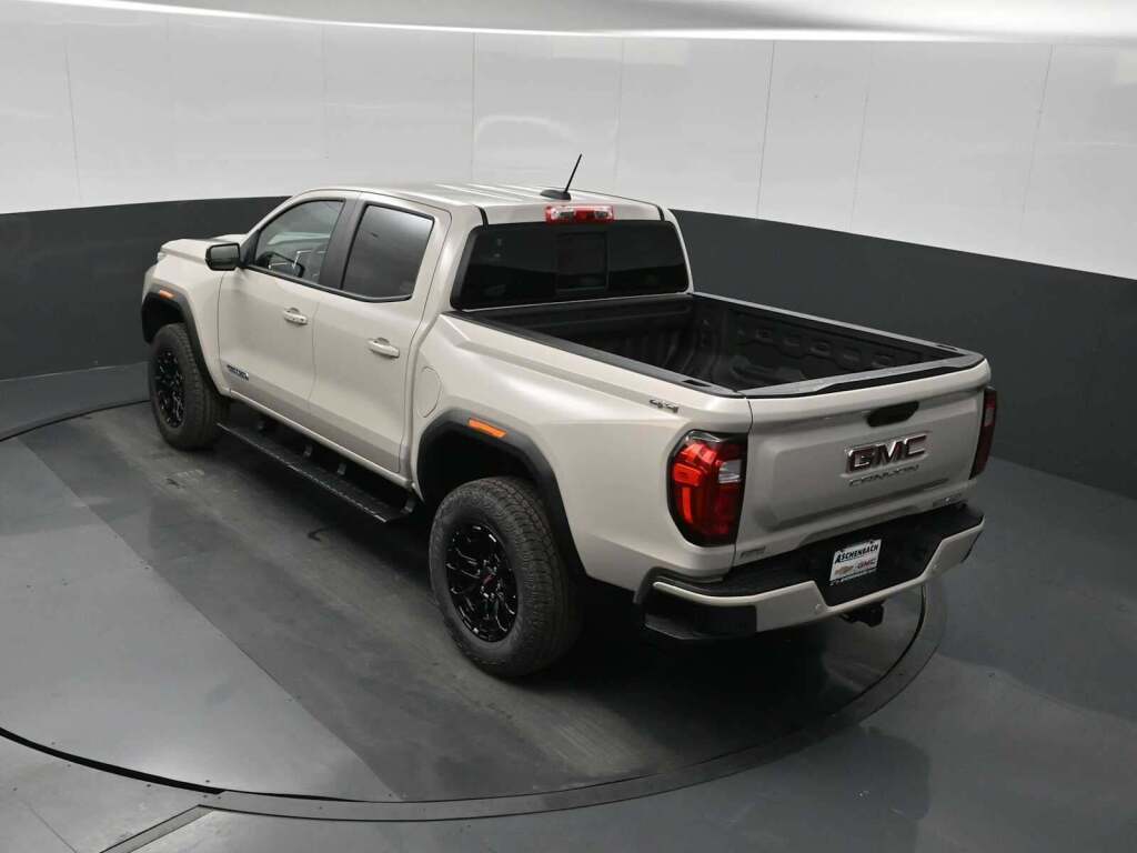 2026 GMC Canyon Elevation, 4WD