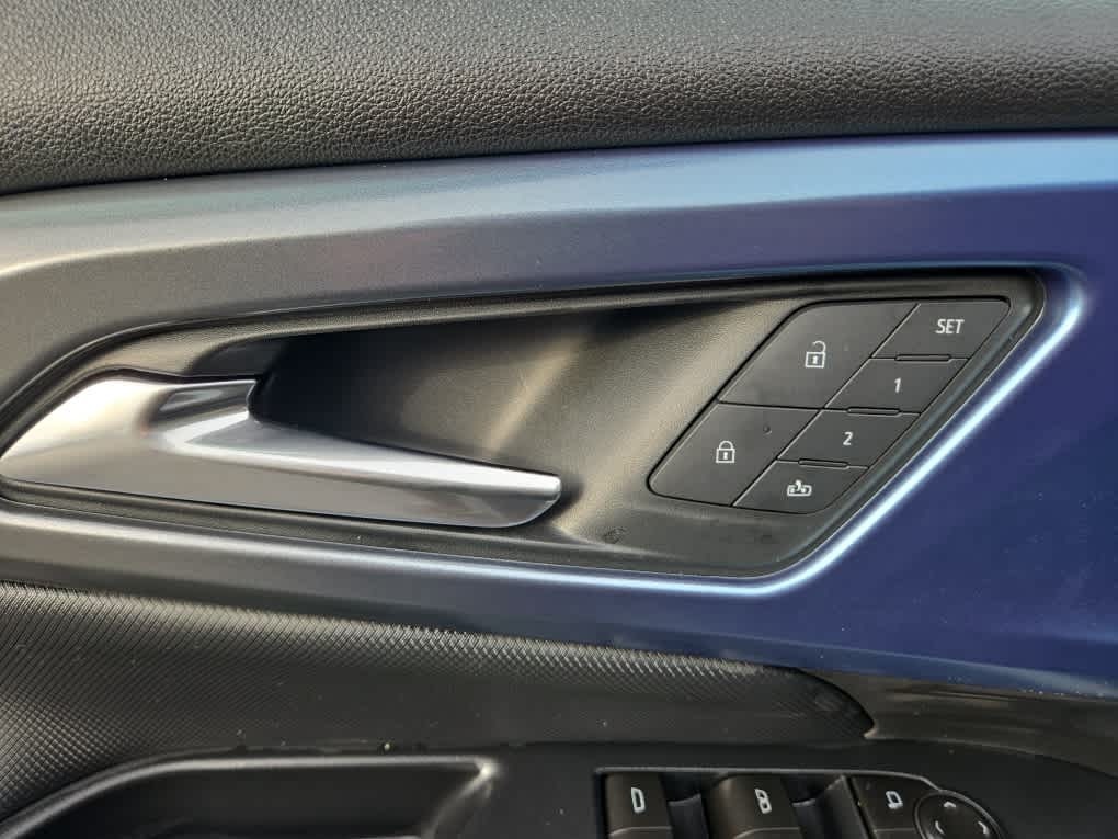 2026 Chevrolet Equinox EV LT 2, FWD