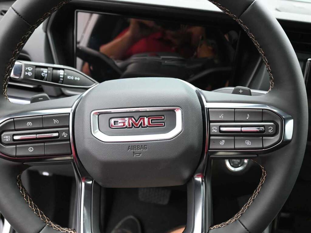 2026 GMC Terrain AWD AT4