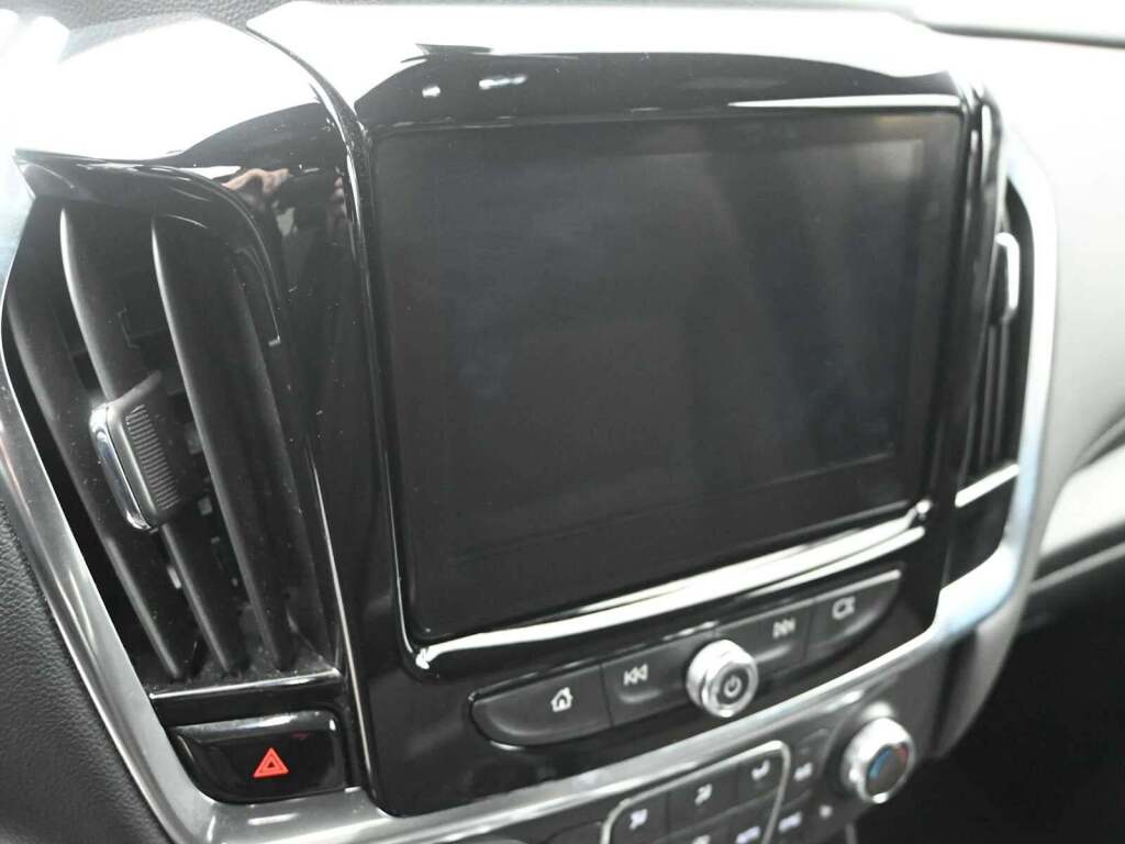 2023 Chevrolet Traverse FWD LT Cloth