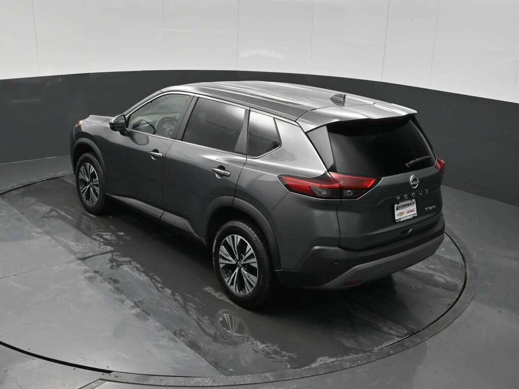 2022 Nissan Rogue SV Intelligent AWD