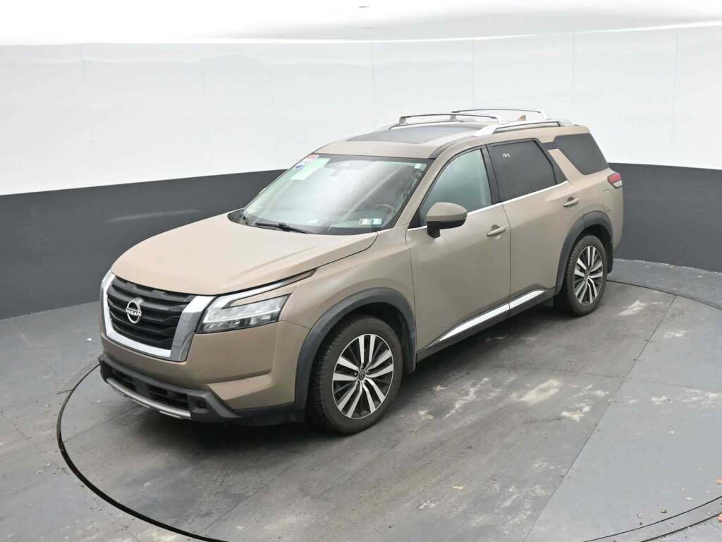 2023 Nissan Pathfinder Platinum 4WD
