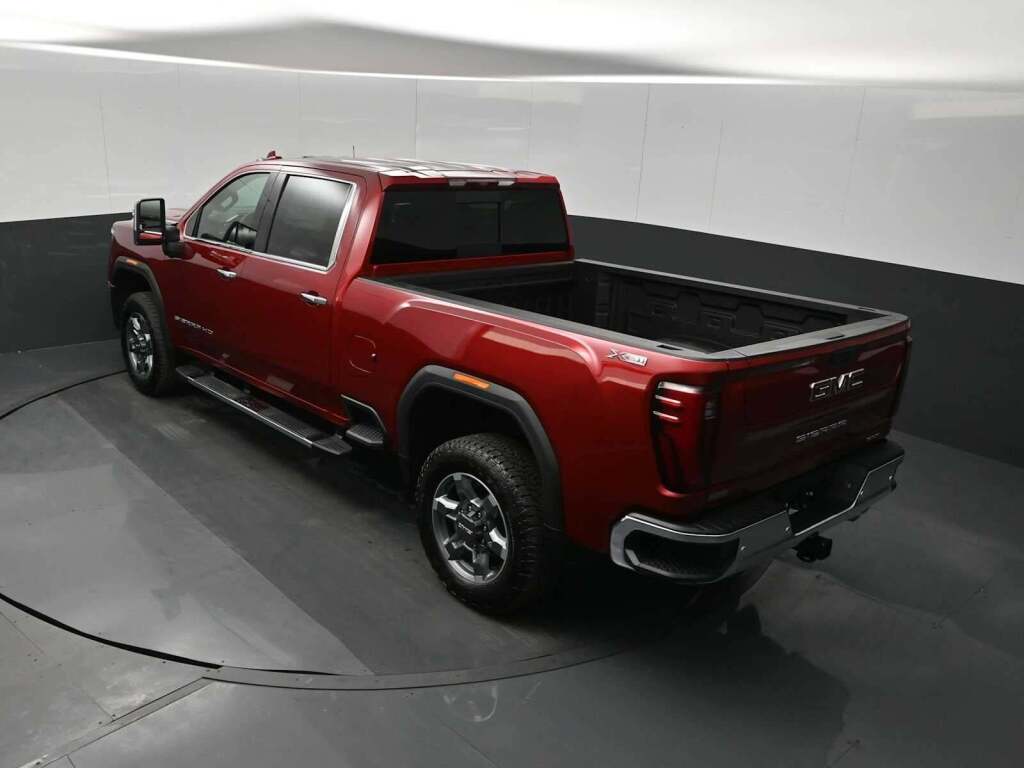 2026 GMC Sierra 2500HD SLT