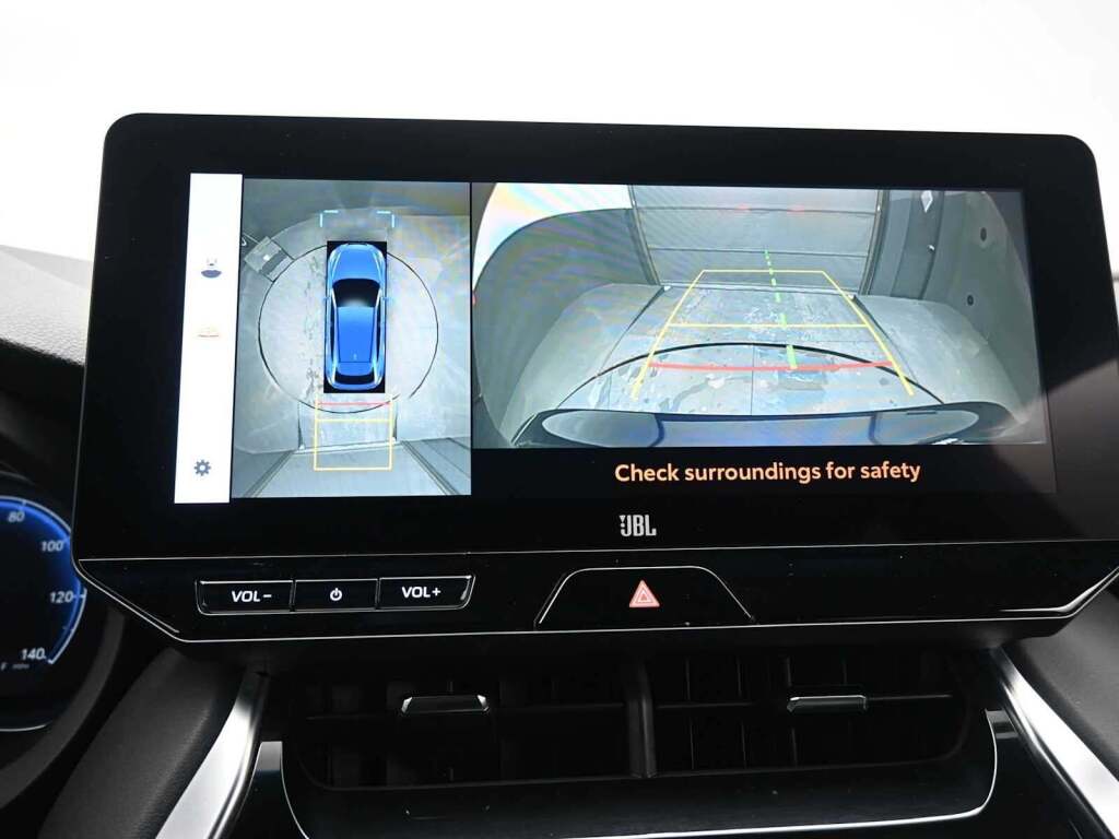 2024 Toyota Venza LE