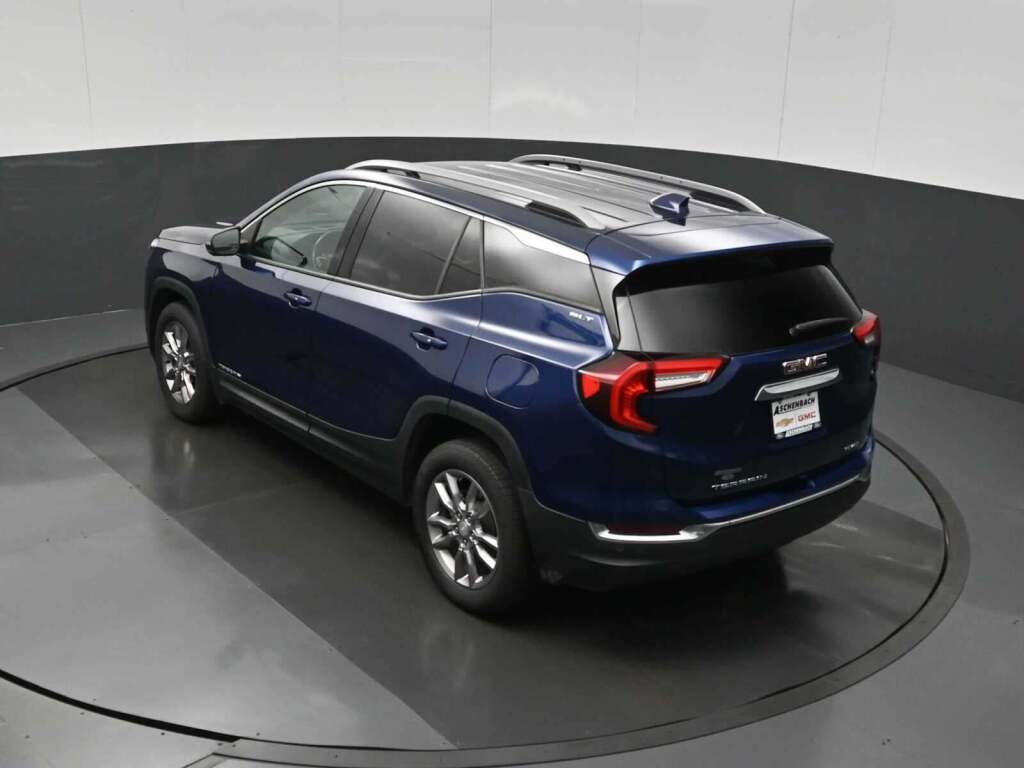 2022 GMC Terrain AWD SLT