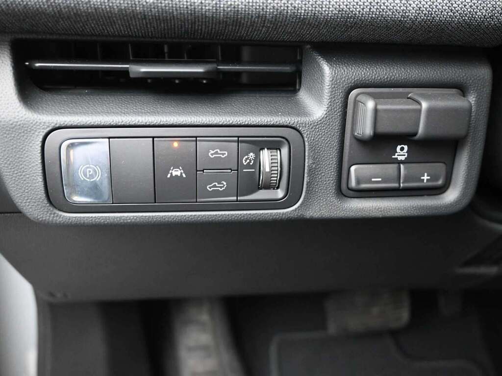 2026 GMC Sierra EV Elevation